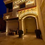Hotel Stone House
