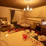 Hotel Stone House *