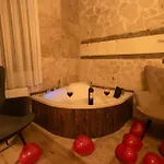 Hotel Stone House *