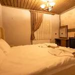 Hotel Stone House
