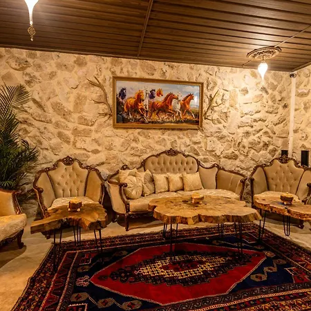 Hotel Stone House