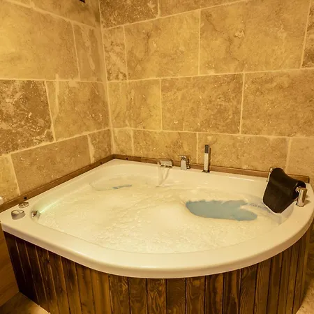 호텔 Stone House *