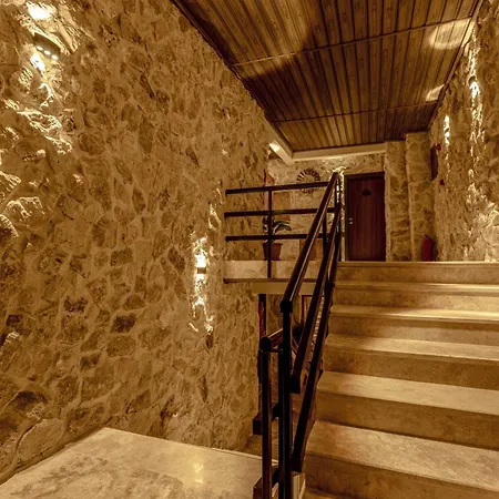 Stone House Hotel