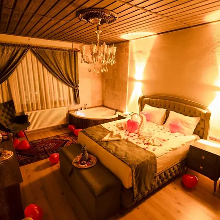 Stone House Hotel *